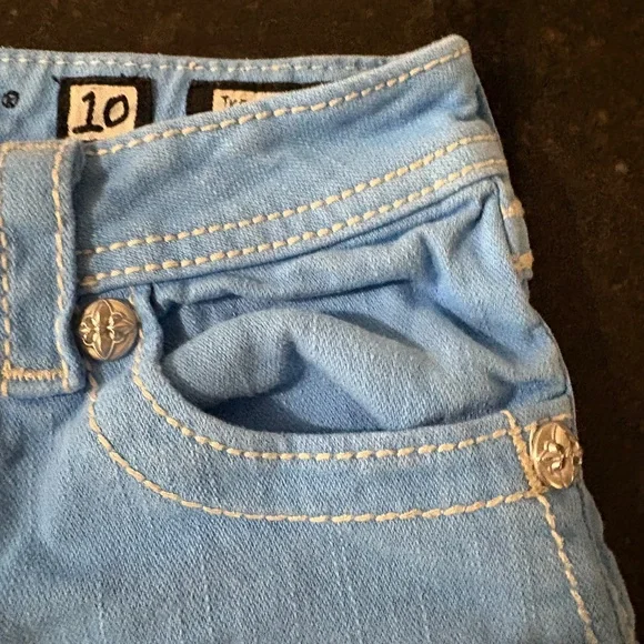 Girls Miss Me Jeans Shorts Low Rise Blue Floral Flap Denim Kids 10 - Picture 5 of 15